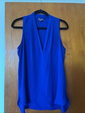 Vince Camuto Sleeveless V-Neck Royal Blue Blouse